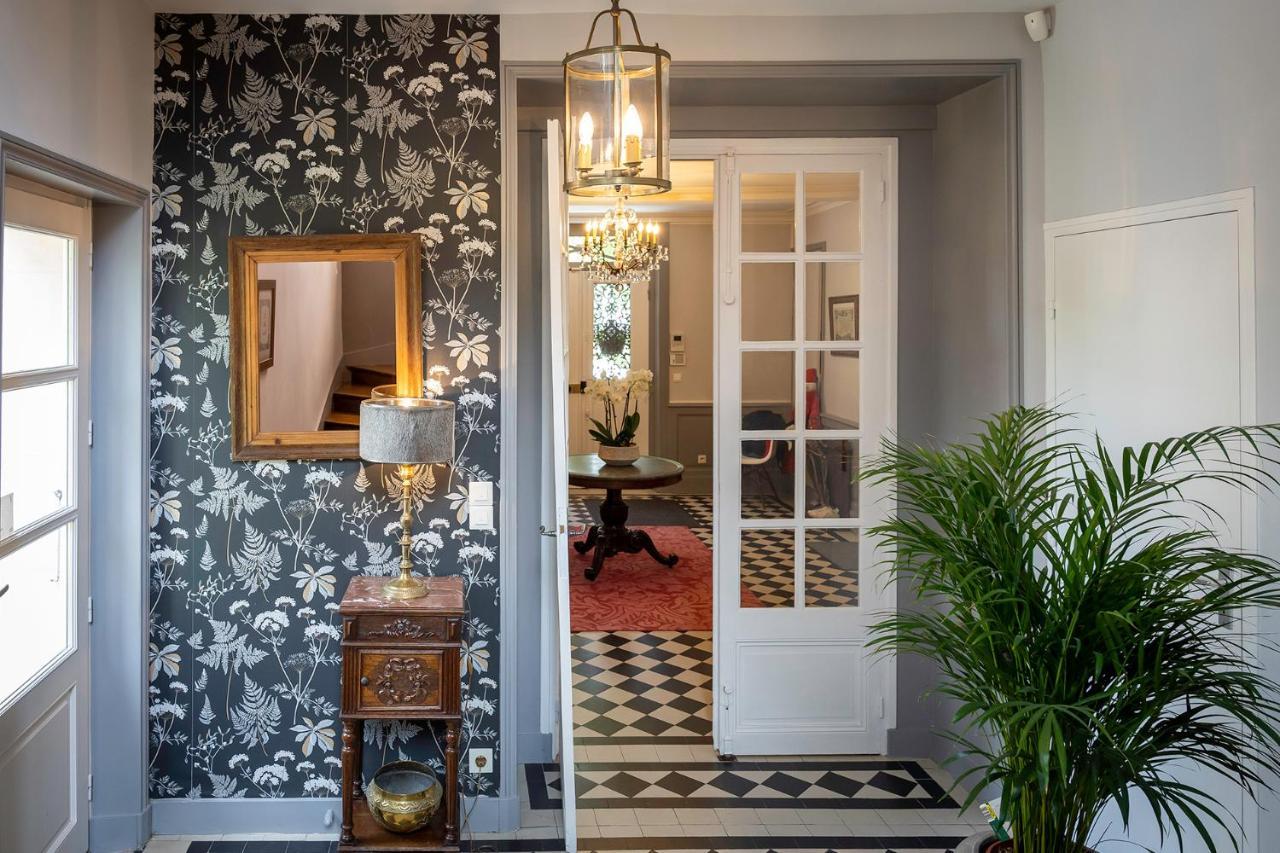 Le Petit Matin Bed & Breakfast Bayeux Bagian luar foto