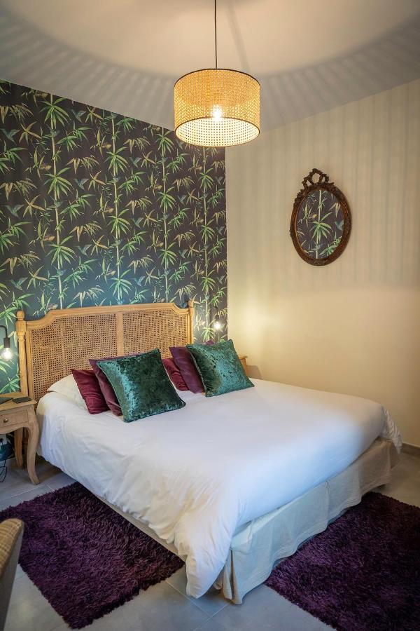 Le Petit Matin Bed & Breakfast Bayeux Bagian luar foto