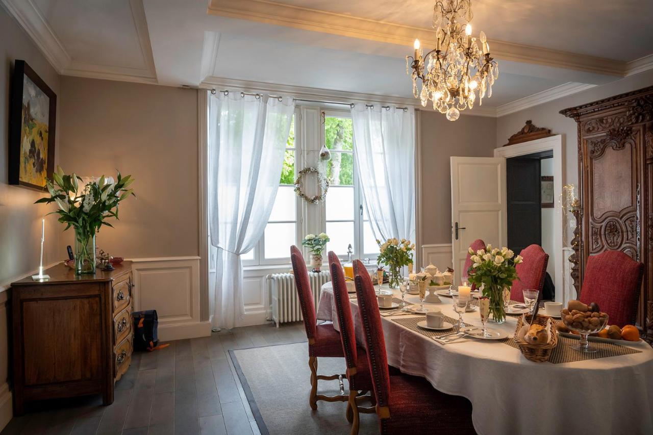 Le Petit Matin Bed & Breakfast Bayeux Bagian luar foto