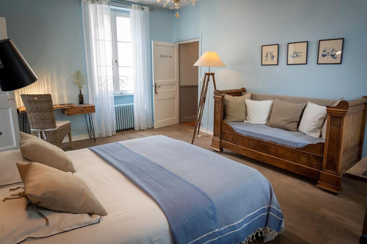 Le Petit Matin Bed & Breakfast Bayeux Bagian luar foto