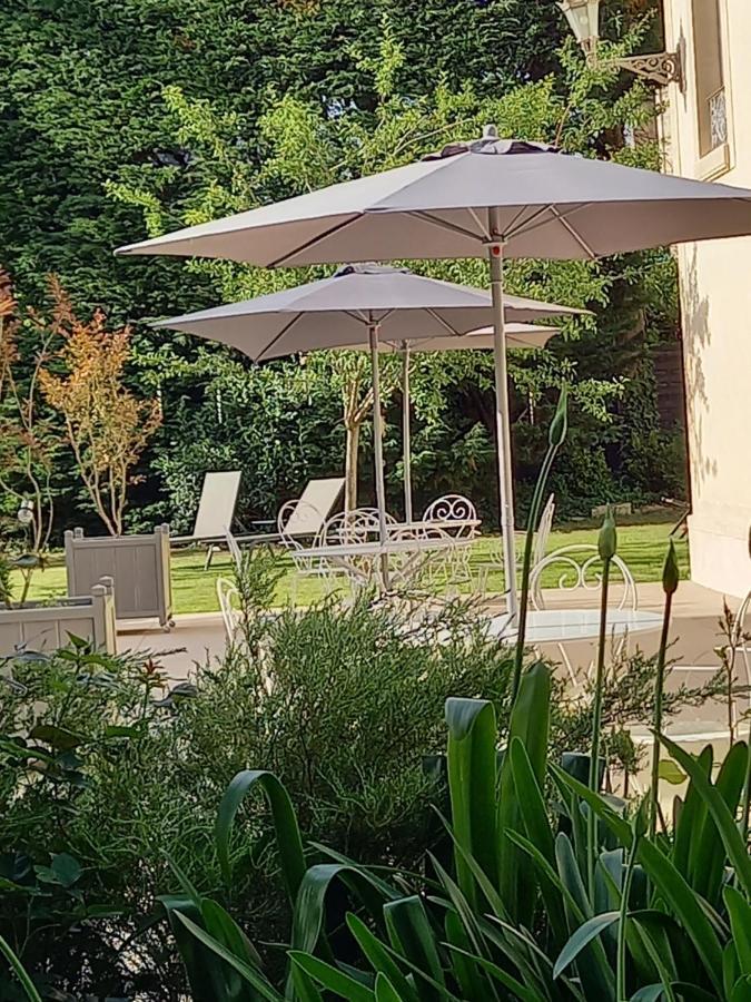 Le Petit Matin Bed & Breakfast Bayeux Bagian luar foto