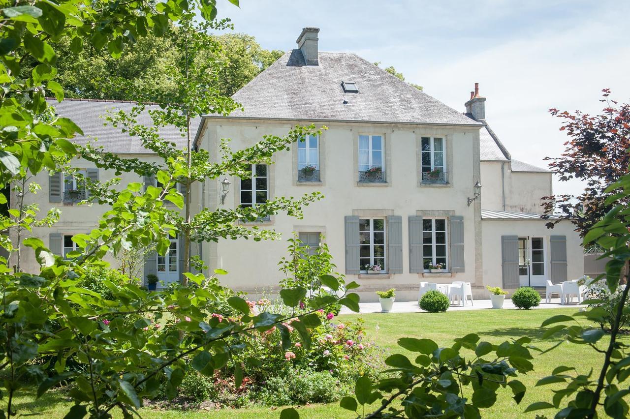 Le Petit Matin Bed & Breakfast Bayeux Bagian luar foto