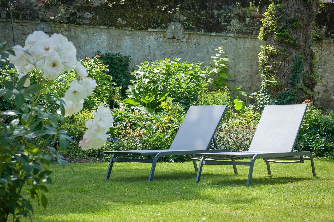 Le Petit Matin Bed & Breakfast Bayeux Bagian luar foto
